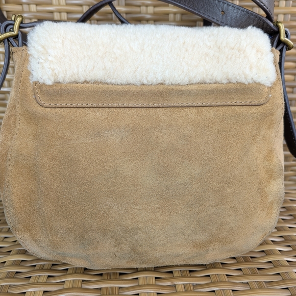 Ugg Heritage Brown Cream Leather Cow Suede Shearling Crossbody Bag - Picture 3 of 16